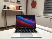 A1706 MACBOOK PRO 13 İNÇ 2017 TOUCHBARLI İ5 8GB 256GB GARANTİLİ - 1