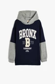 Koton Erkek Çocuk Kapşonlu Sweatshirt Renk Bloklu Brooklyn Baskılı Uzun Kollu Şardonlu - 1