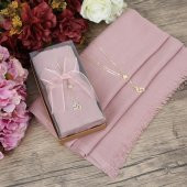Anneler Gününe Özel Pembe Şal, Kolye Süslemeli Set - 2