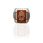 Akik Taş Üzerine İşlemeli Gümüş Erkek Yüzüğü thumbnail 2