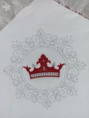 Yenidoğan Saray Kadife Taç Nakışlı İnci Fiyonklu Dantel Duvak Trilüks Kundak Bebek Battaniye Bordo thumbnail 3