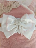 Yenidoğan Wool Yün Kumaş Taç Nakışlı Güpür Duvaklı Fiyonk Prizma Taş Unisex Kundak Bebek Battaniyesi Pembe thumbnail 7