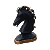 Asaletin Simgesi At Biblo, Figür - 5