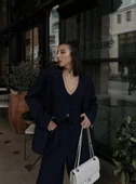 3 lü Kadın Takım Beyaz Çizgi Detaylı Crop Yelek Ceket Bol Kesim Bol Paça Pantolon Alt Üst Takım - Lacivert - 6