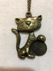 Gülümseyen kedi kolye ucu ve zincirli kolye - 1