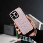 Youngkit Apple iPhone 15 Pro Max Kılıf Magsafe Şarj Özellikli Youngkit Backboard Serisi Leather Kapak thumbnail 12