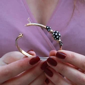 Topaz Modeli Altın Kaplama Gümüş Kelepçe thumbnail 4