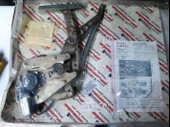 Toyota Corolla 1992-1997 AE101 Efsane Kasa Ön sol Cam Krikosu ve Motoru Elektrikli ve Motor Dahil İtalyan Malı - 1