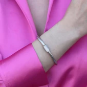 Zirkon Taşlı Burgu Modeli Gümnüş Kelepçe thumbnail 3