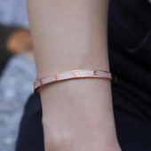 Crtr Modeli Rose Gold Kaplama Zirkon Taşlı Gümüş Kelepçe thumbnail 1