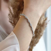 Mini Baget Taşlı Su Yolu Starlight Diamond Gümüş Bileklik thumbnail 1