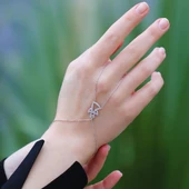 Melek Zirkon Taşlı 925 Ayar Gümüş Şahmeran thumbnail 1