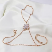 Zirkon Taşlı Yonca Rose Gold Kaplama 925 Ayar Gümüş Şahmeran thumbnail 2