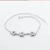 Zirkon Taşlı 3 Sıra Yıldız Figürlü Gümüş Bileklik thumbnail 2