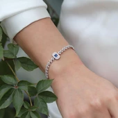 Başak Modeli Lacivert Taşlı Zarif Gümüş Bileklik thumbnail 3