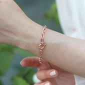 Trend Geçme Zincirli Rose Gold Kaplama Hallow Bileklik thumbnail 1