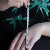 Zirkon Taşlı Gurmet Model Lale Armalı 925 Ayar Gümüş Bileklik thumbnail 2