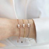 Zambak Çiçeği İnci Detaylı Gold Kaplama Gümüş Bileklik thumbnail 5