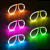 3 ADET VIP DELUXE KALİTE GLOW GÖZLÜK NEON GÖZLÜK IŞIKLI GÖZLÜK FOSFOR GÖZLÜK VIP GLOW STİCK GÖZLÜK thumbnail 6