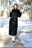 Kışlık Peluş Kürk Kadın Ceket Tam Tesettür Boy - 1