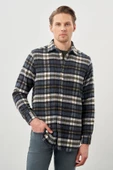 Siyah Yünlü Ekose Desen Yumuşak Yaka Cepsiz Uzun Kol Casual Comfort Fit Gömlek 1004245227 - 1