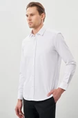 Beyaz Uzun Kollu Sert Yaka Cepsiz Pamuklu Likralı Klasik Slim Fit Dar Kesim Gömlek 1004245234 thumbnail 3