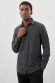 Siyah Uzun Kol Baskılı Bez Ayağı Sert Yaka Cepli Pamuklu Classic Comfort Fit Gömlek 1004245214 thumbnail 3