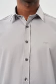 Gri Uzun Kollu Sert Yaka Cepsiz Pamuklu Likralı Klasik Slim Fit Dar Kesim Gömlek 1004245234 - 4