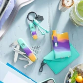 Classic SD Sydney Style Çakı -  Victorinox - 0.6223.E222 thumbnail 3