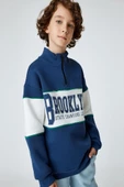 Koton Erkek Çocuk Sweatshirt Dik Yaka Yarım Fermuarlı Baskı Detaylı Uzun Kollu - 2