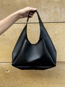 Vienna Yavrulu Siyah Omuz Çantası thumbnail 2