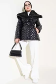 Yakası Kürklü Parlak Mont Siyah thumbnail 2