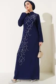 Önü Boydan Taşlı Büyük Beden Elbise Lacivert thumbnail 1