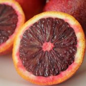 İçi Dışı Kırmızı Blood Orange Portakal Fidanı (Sınırlı Stok) - 7