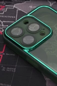 iPhone 13 Pro Max Uyumlu Yeşil Kenarlı Renkli Yarı Şeffaf Kapak Kılıf Kamera Lens Korumalı thumbnail 2