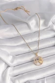 316L Çelik Gold Renk Zincir Zirkon Taşlı Yıldız İşleme Madalyon Model Kadın Kolye - TJ-BKO9636 - 2