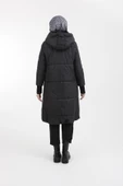 Armine Trend Kapüşonlu Cep Detaylı Kapitone Oversize Siyah Kaban 22kt709 - 3