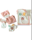 Organik 5 Parça Kulaklı Tavşan Nakışlı Lüx Yenidoğan Hastane Çıkışı Seti thumbnail 4