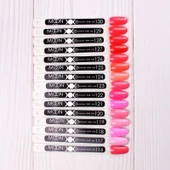 Moon Full Kalıcı Oje Classic Elma Kırmızısı No:127 thumbnail 3