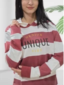 Unique Baskılı Kapüşonlu Swaetshirt (Kırmızı-Beyaz) thumbnail 3