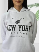 New York Baskılı Kapüşonlu Swaetshirt (Beyaz) thumbnail 5