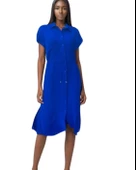 Düğmeli Yakalı Yırtmaçlı Lacivert Elbise thumbnail 1