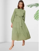 Dökümlü Sıfır Yaka Yeşil Kloş Elbise thumbnail 4