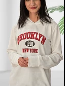 Brooklyn Baskılı Kapüşonlu Swaetshirt (Beyaz) thumbnail 5
