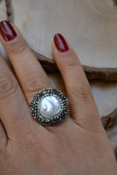 STONEAGE Sakız İncisi El Yapımı Ayarlanabilir Kadın Yüzük thumbnail 1