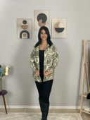 Kadın Tek Cepli Desenli Kalın Oduncu Ceket Gömlek (Haki-Beyaz) thumbnail 2