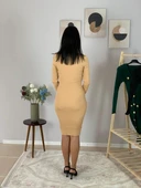 Kadın Uzun Kol Düğme Detaylı Fitted Ön Yırtmaçlı Triko Elbise (Bal) - 6