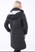 Kapüşonlu Eldiven Detaylı Kışlık Kadın Şişme Mont thumbnail 2