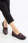 Büyük Numara Hakiki Deri Kadın Günlük Ortopedik Ayakkabı Bordo Düz Model thumbnail 2