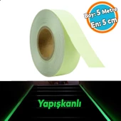 Gece Parlayan Fotolümen Yeşil Reflektörlü Fosforlu Oto Reflektif Düz Şerit Bant 5 cm 5 Mt İkaz Bandı thumbnail 1